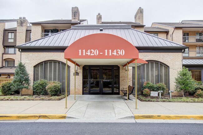 Building Photo - 11430 Strand Dr