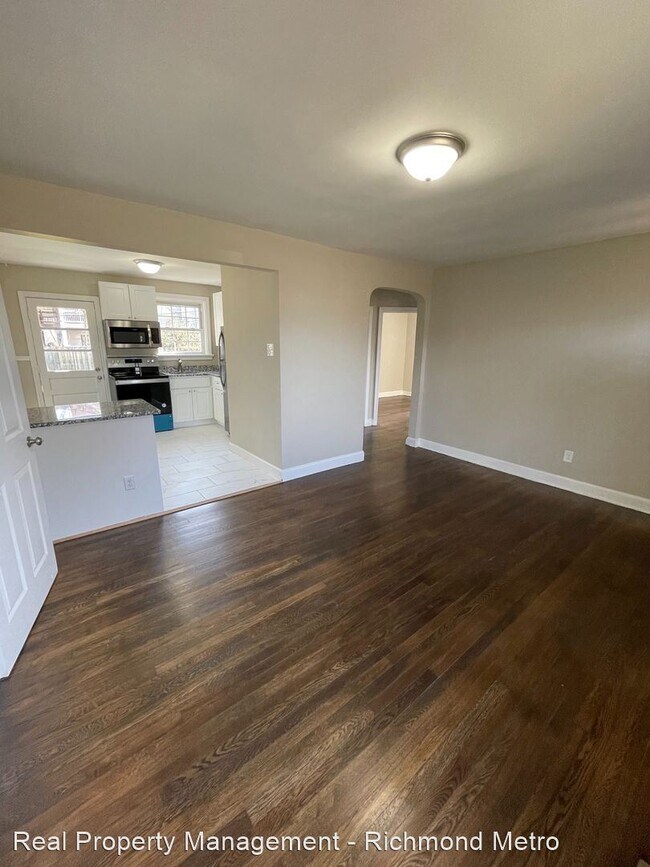 Building Photo - 3 br, 1 bath House - 4609 Eastover Ave