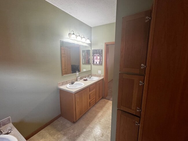 Foto del edificio - Beautiful 3 bedroom home in Caro!