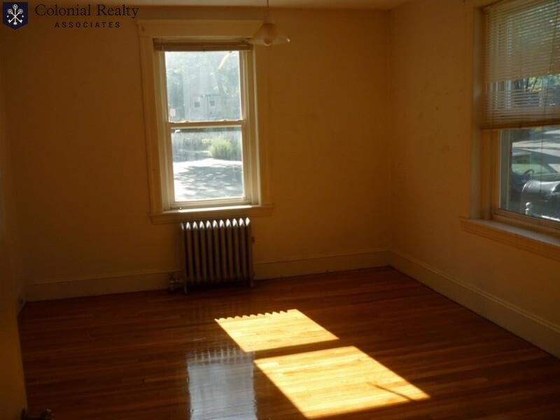 Photo - 247 Freeman St