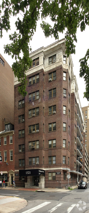 Primary Photo - The Burlington House Apartments