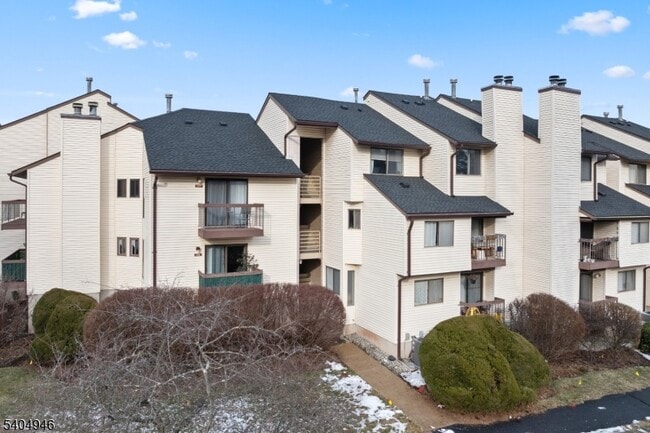 Building Photo - 3120 Revere Ct