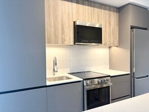 Building Photo - 20 All Nations Dr