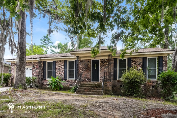 Building Photo - 211 Kent Ct