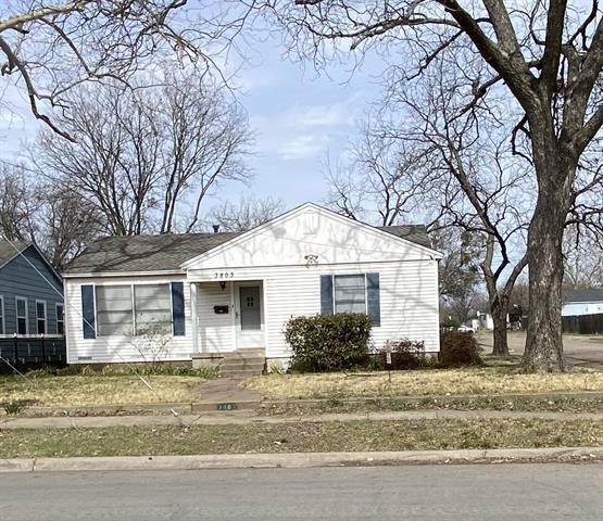 Building Photo - 3803 Poinsettia Dr