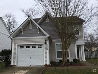 Building Photo - 10604 Secret Garden Ln