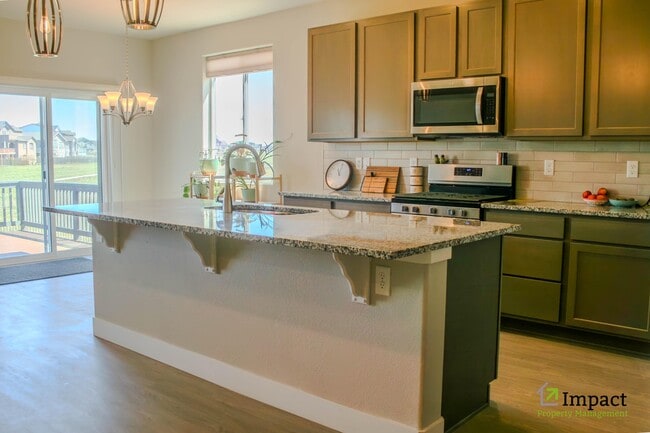 Building Photo - 12628 Enclave Scenic Dr