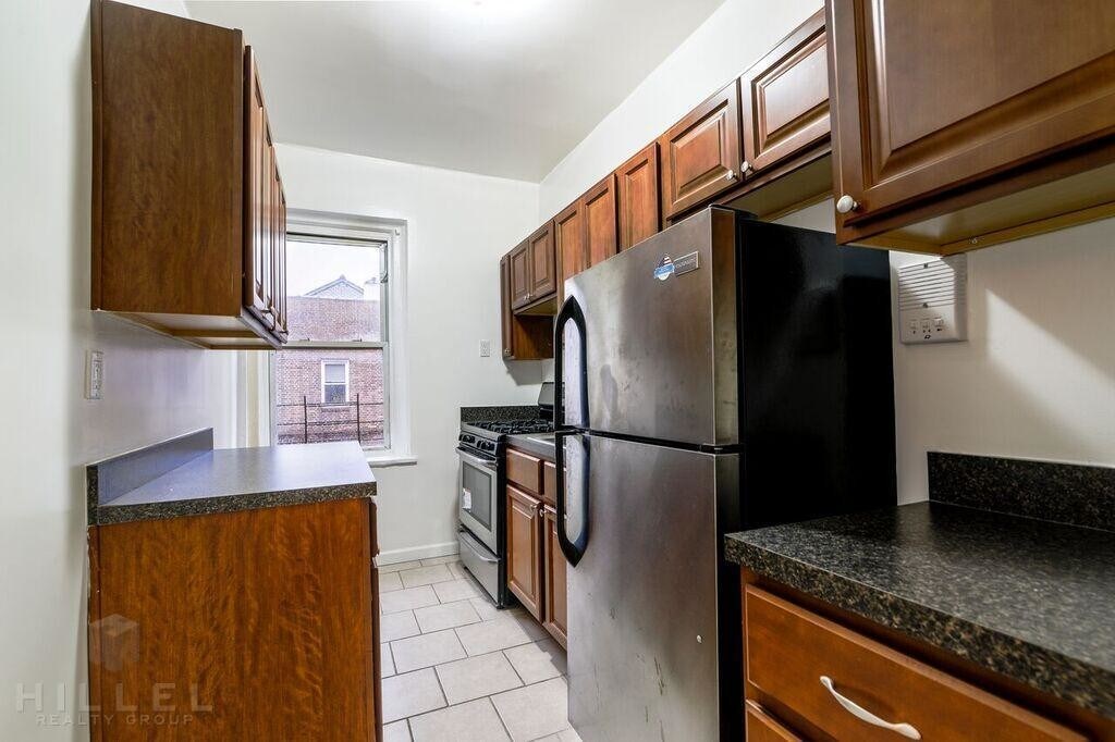 Primary Photo - 3409 83rd St