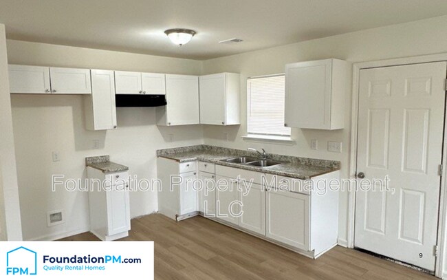 Foto del edificio - 5160 Sea Shore Rd