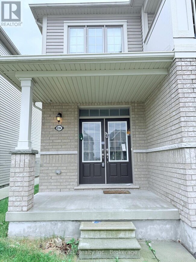 Photo du bâtiment - 8394 Elderberry Dr