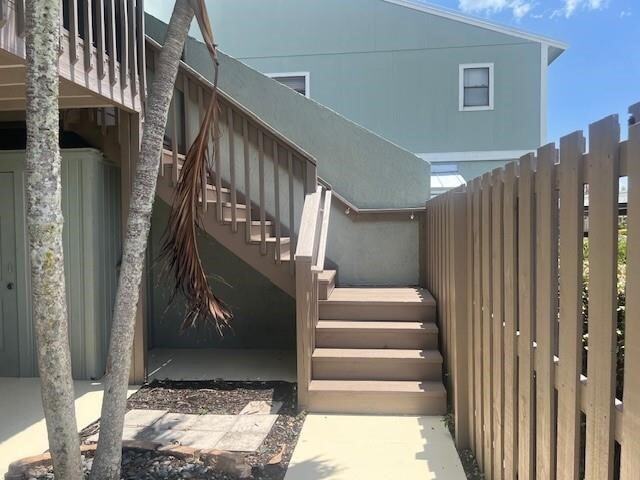 Foto del edificio - 1132 Breezy Way