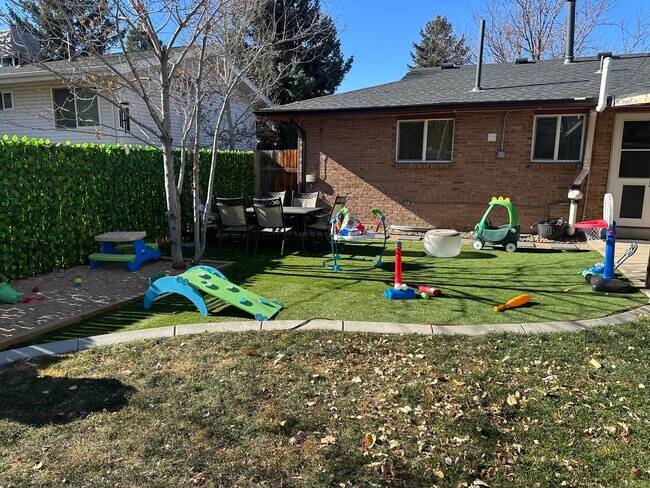 Foto del edificio - 11916 Barrett St