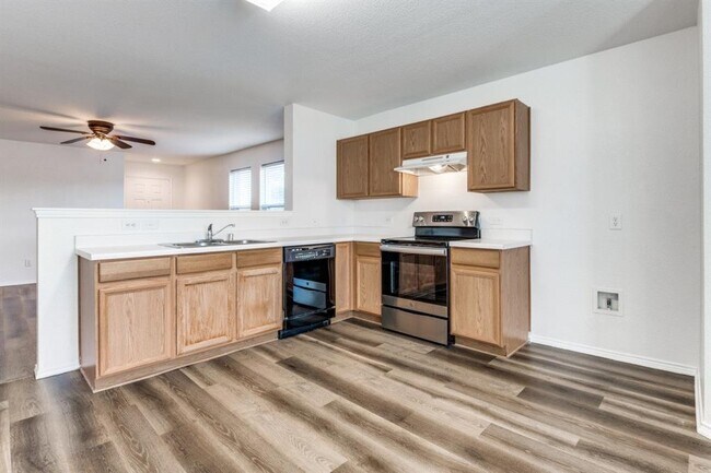 Foto del edificio - 12713 Kingsgate Dr