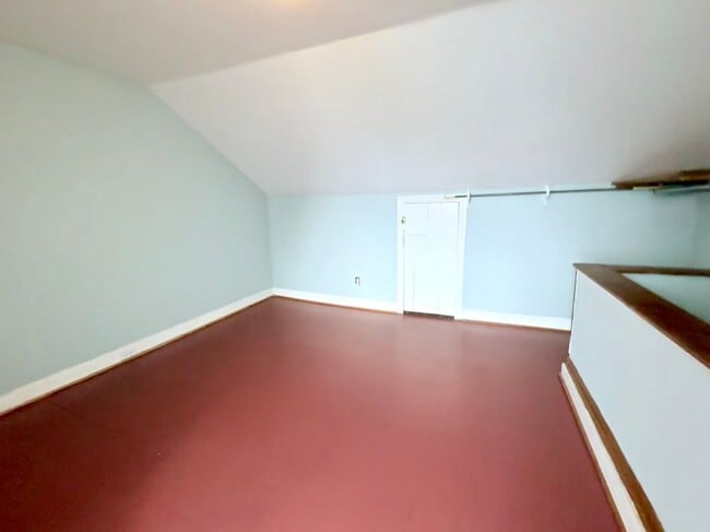 Building Photo - 53 E Wood St