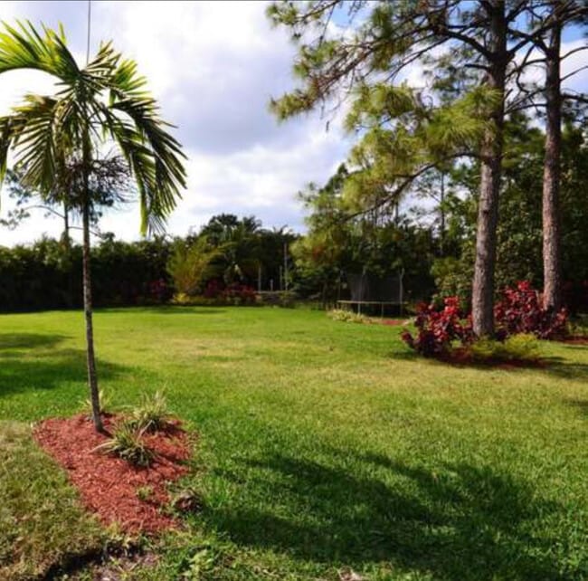 Terreno de un acre - 17569 89th Pl N