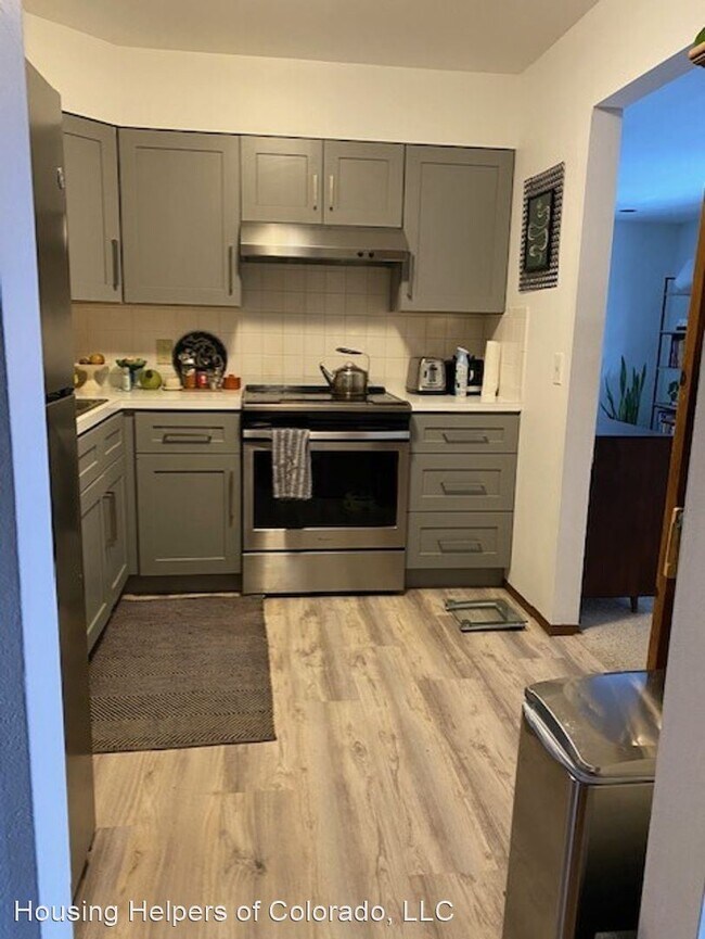 Foto del edificio - 3 br, 1.5 bath House - 957 Roxwood Lane #C