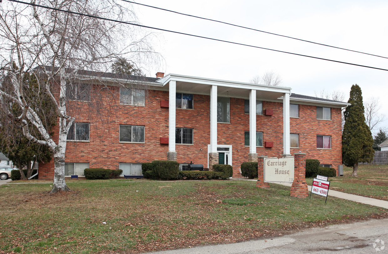 Foto del edificio - Carriage House Apartments