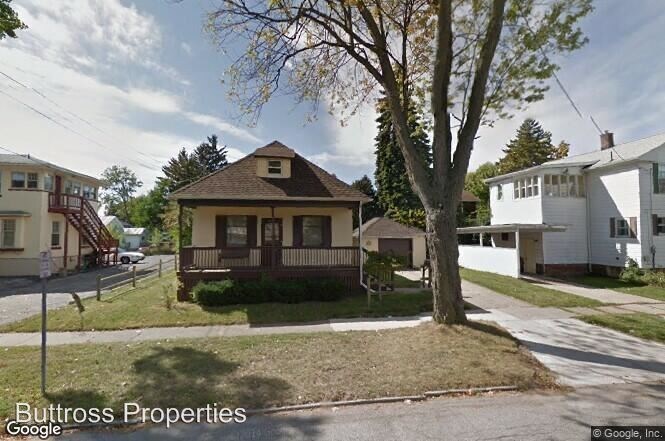 Building Photo - 2 br, 1 bath House - 615 Van Buren St.