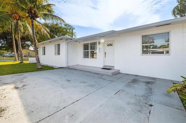 Foto del edificio - 301 NW 34th St