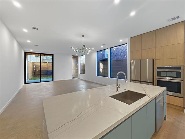 Foto principal - 4928 Milam St