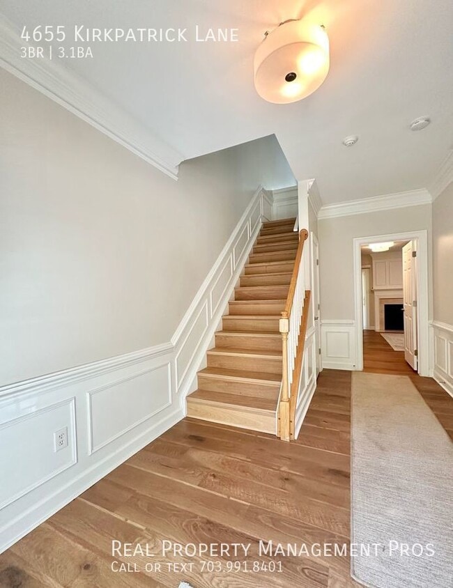 Foto del edificio - Rarely available  COMPLETELY UPDATED!! ALL...