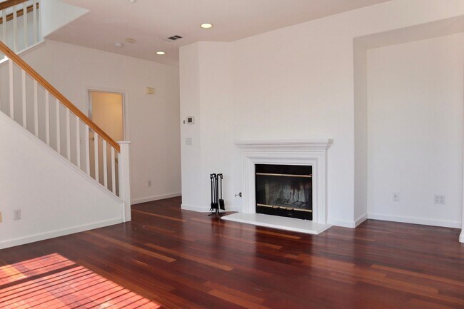 Foto del edificio - FRESH & BRIGHT 3 BEDROOM GEM IN PRIME LOCA...