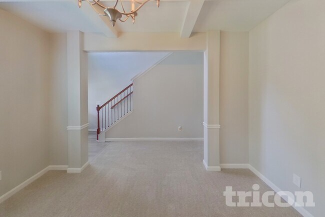 Building Photo - 5702 Pahaska Ct