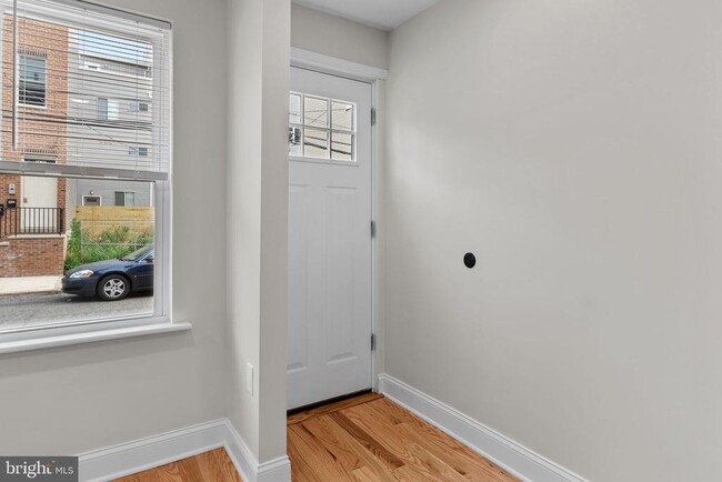 Building Photo - 2625 Ellsworth St