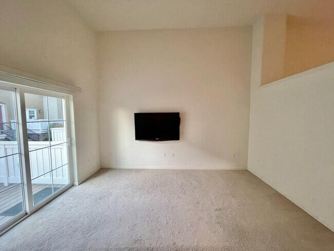 Building Photo - 2761 Lavender Terrace
