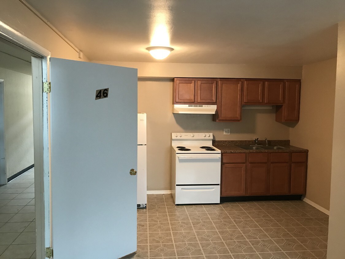 3781 Woodbury Rd, Medway, OH 45341 Apartments in Medway, OH