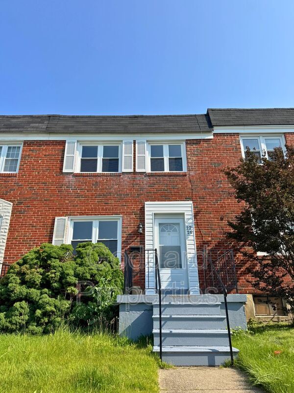 Foto principal - 1214 Deanwood Rd