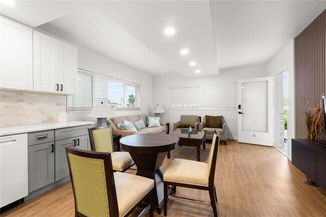 Foto del edificio - 3675 Gulf Blvd