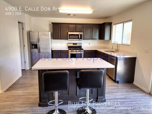 Building Photo - 4900 W. Calle Don Alberto
