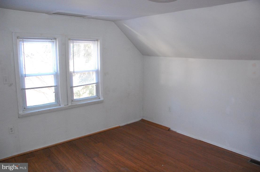 Foto principal - 363 Ives Ave