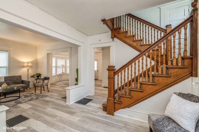 Foto del edificio - 2826 Rutland Ave