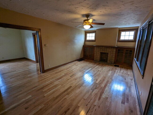 Foto del edificio - 2511 Ridge Ave