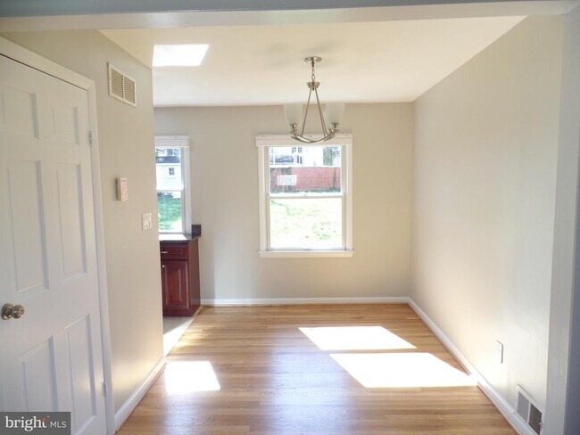 Foto del edificio - 1832 Peabody Dr