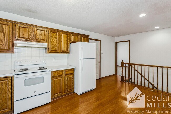 Foto del edificio - 3 Bed 3 Bath at Douglas and Maize!