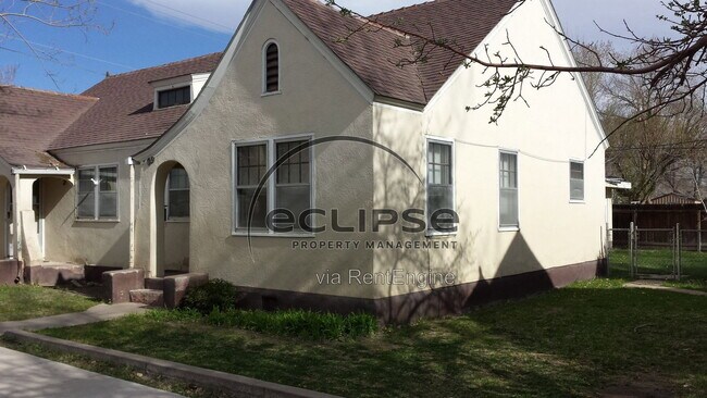 Foto del edificio - 909 3rd St