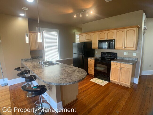 Foto del edificio - 2 br, 1 bath House - 23 E Magnolia Ave.