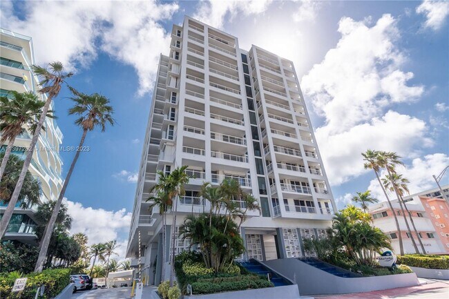 Building Photo - 9341 Collins Ave