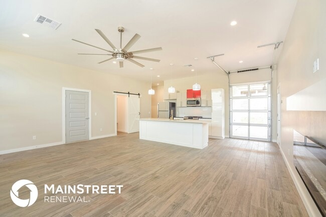 Building Photo - 11349 Paradise Out Ln