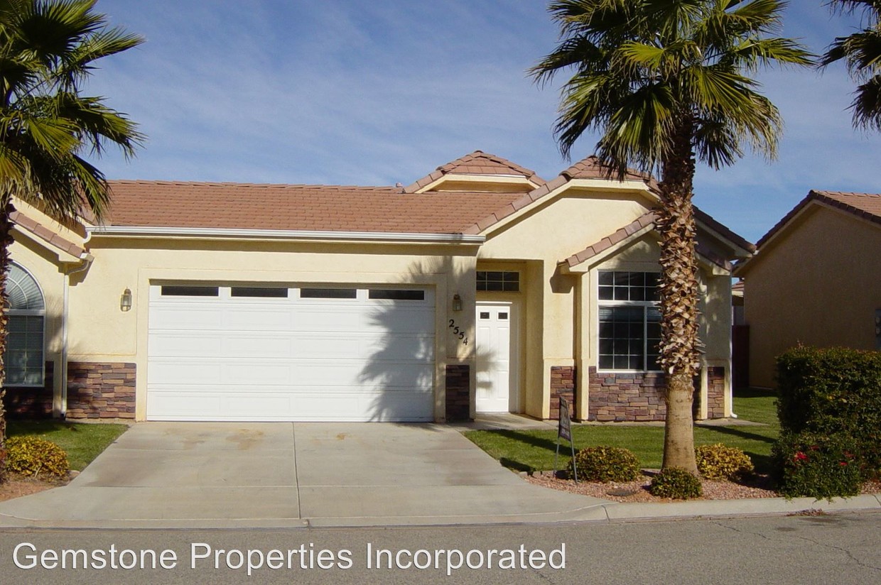Primary Photo - 2554 W 225 N