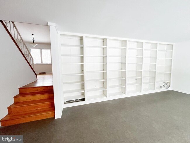 Foto del edificio - 450 Linden Ave