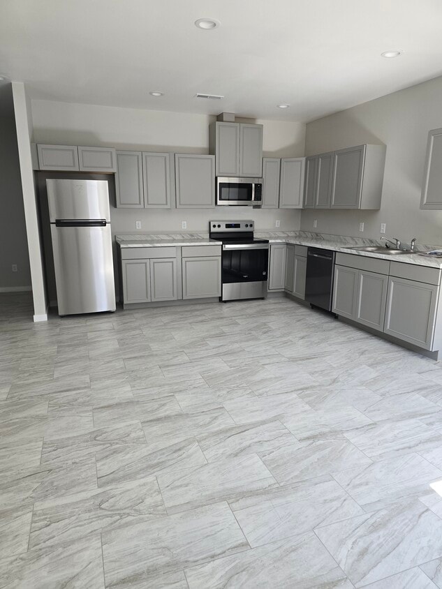 Cocina - 2210 S 1st Ave