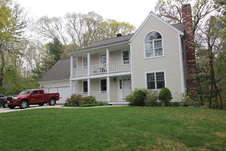 Primary Photo - 72 Bay Rd