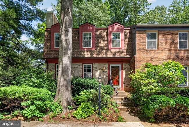 Building Photo - 9821 Owens Ct