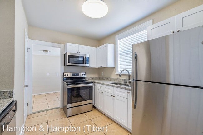 Building Photo - 4 br, 2 bath House - 1524 13TH AVE S