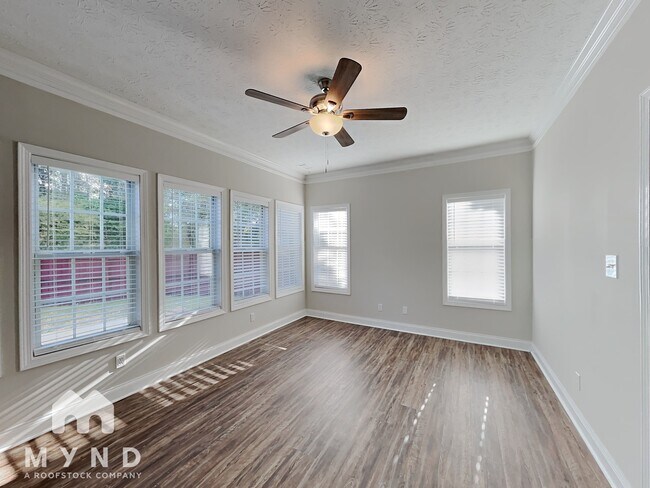 Foto del edificio - 4075 Springvale Way