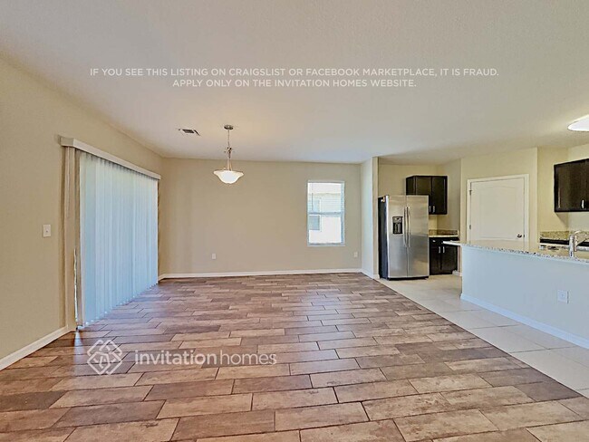 Foto del edificio - 15449 Trinity Fall Way